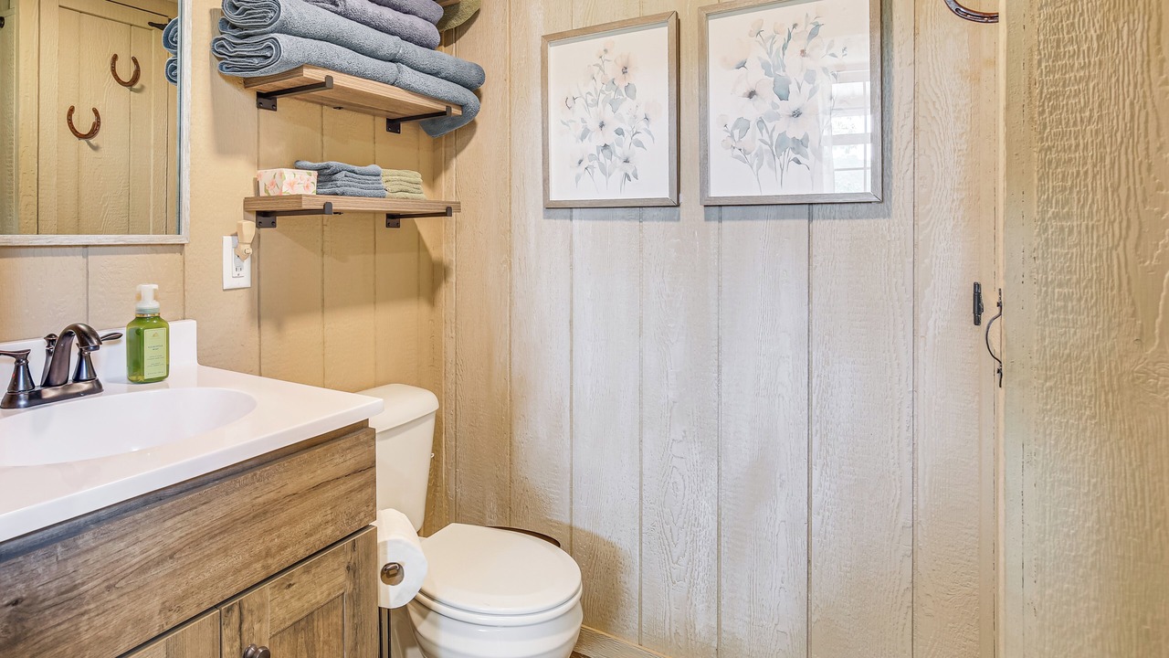 Photo of Bathroom in Michael