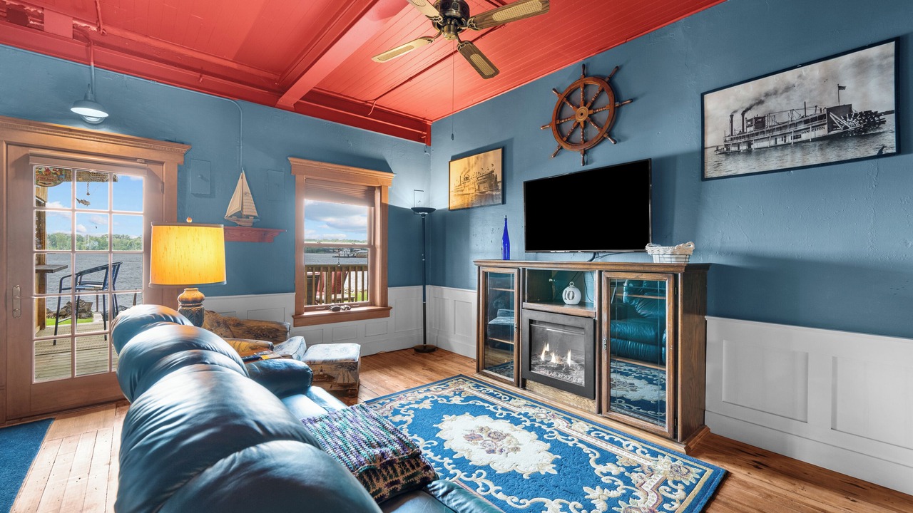 Photo of Livingroom in Hampton