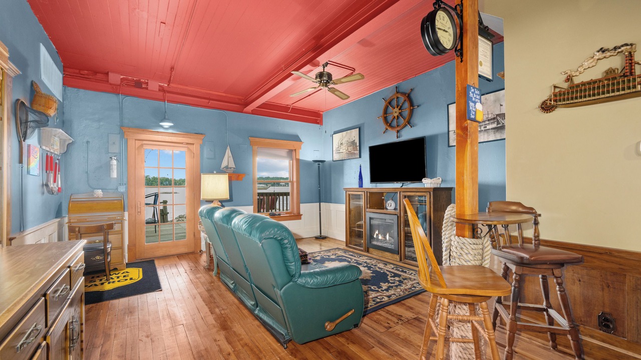 Photo of Livingroom in Hampton