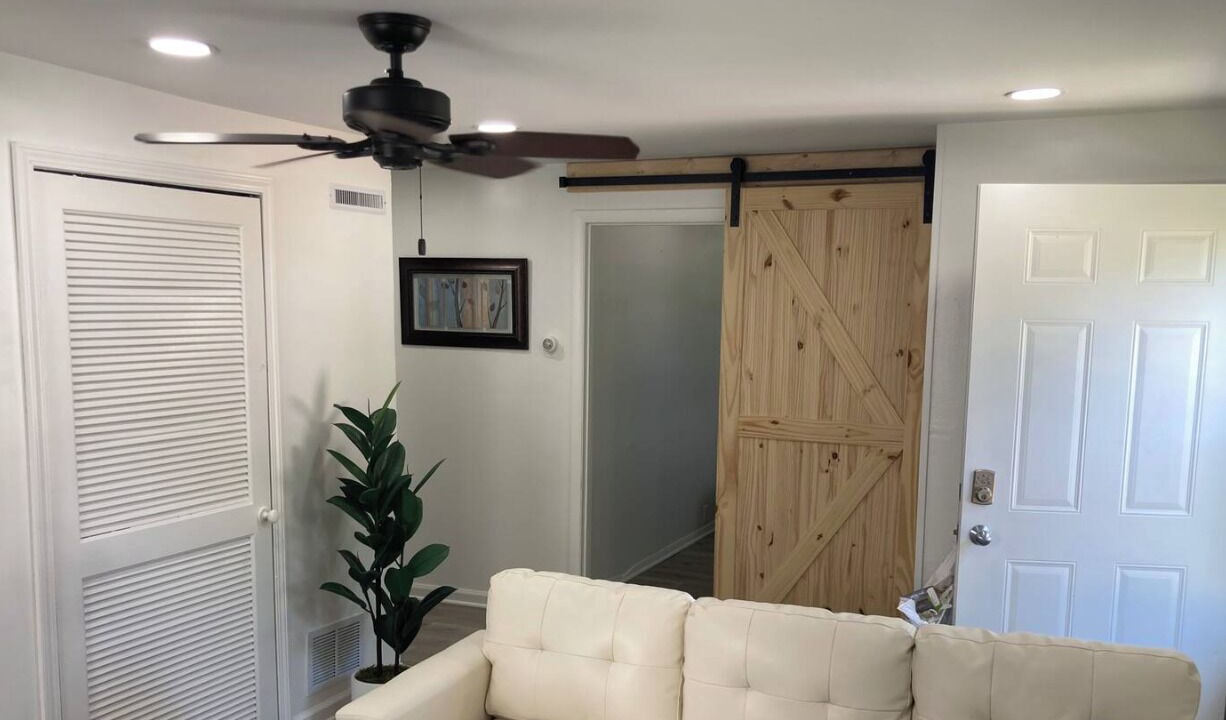 Photo of Livingroom in South Beloit