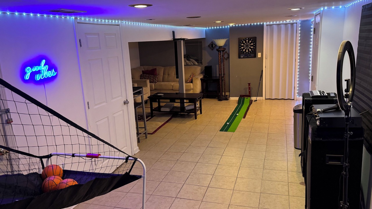 Photo of Bedroom in Calumet Heights