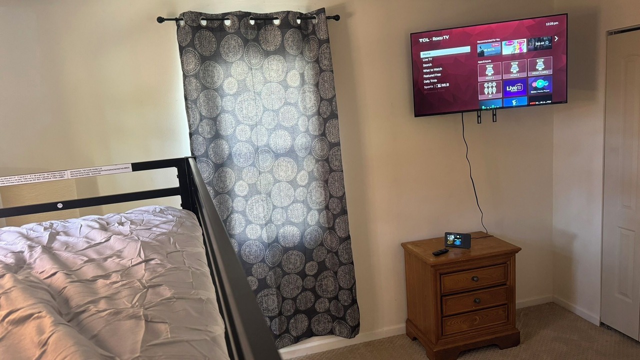 Photo of Bedroom in Calumet Heights