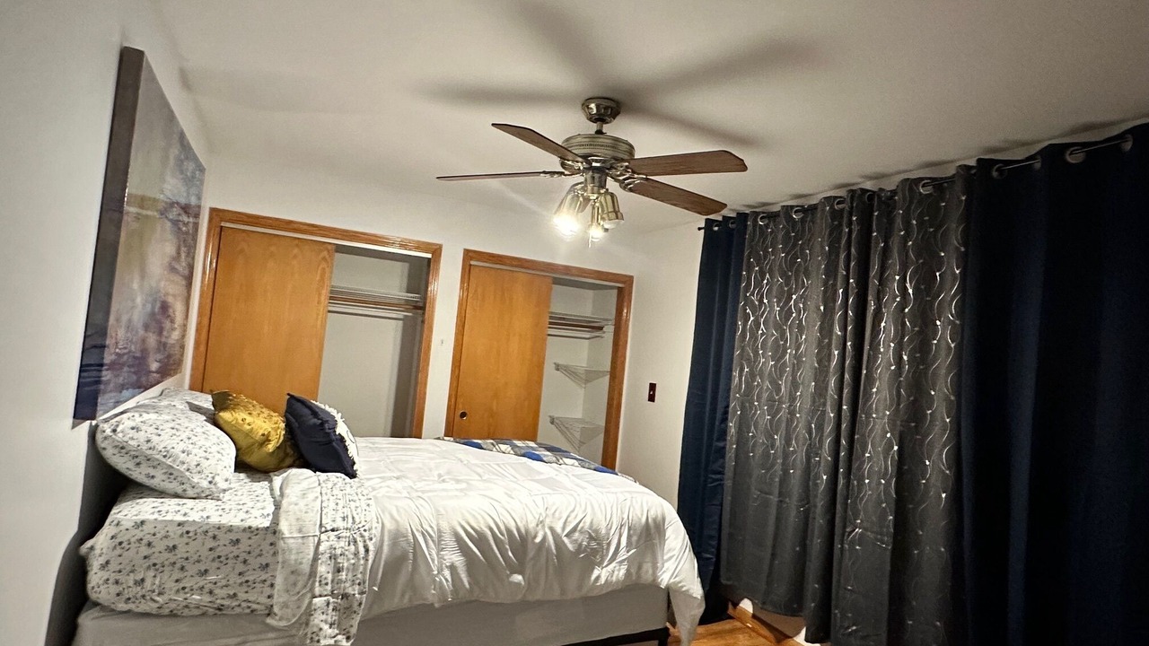 Photo of Bedroom in La Grange