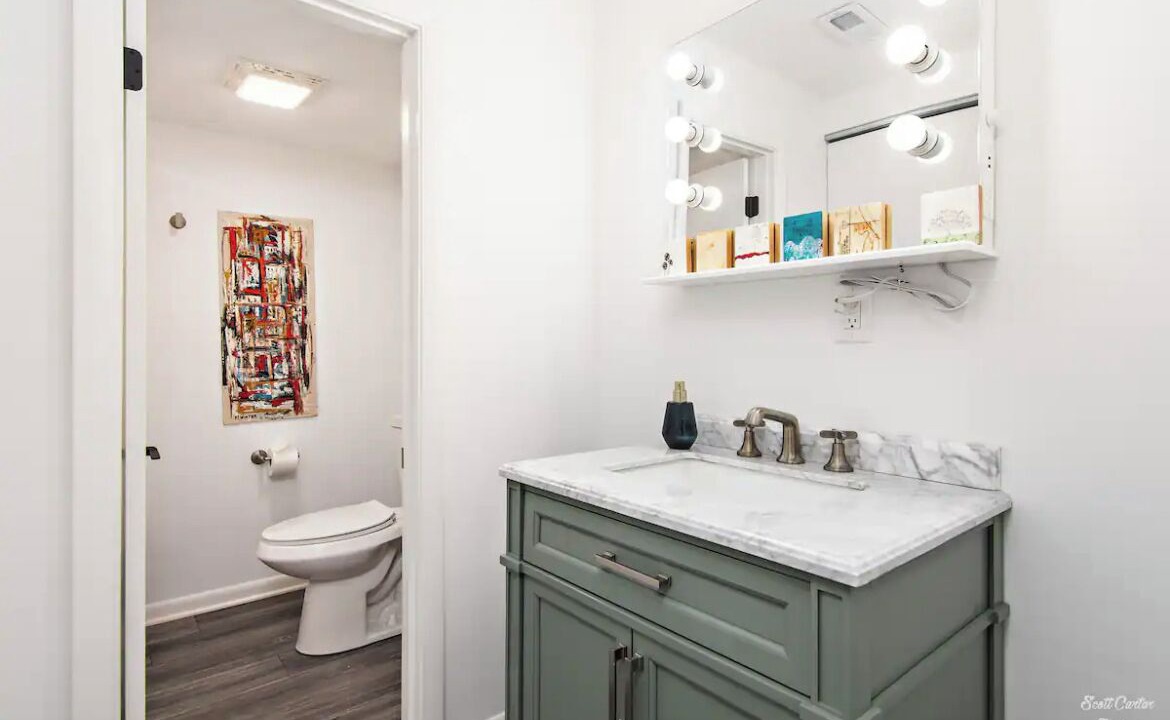 Photo of Bathroom in Solon Mills