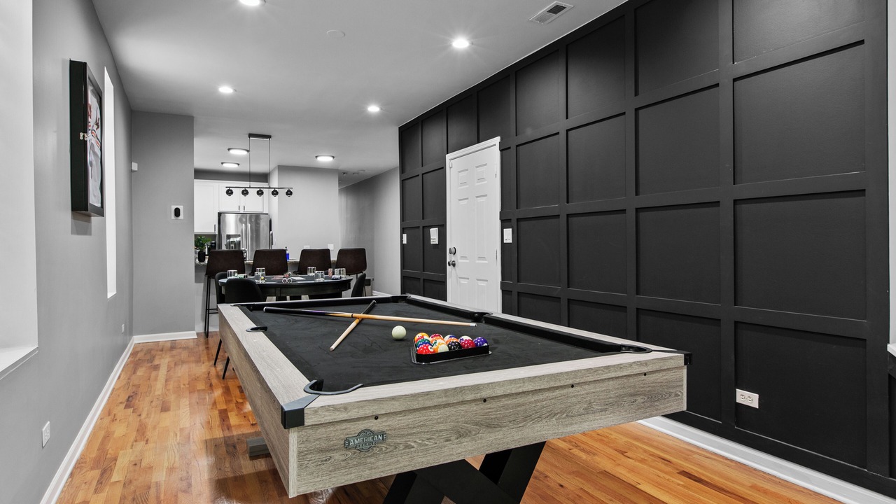 Photo of Bedroom in Near West Side