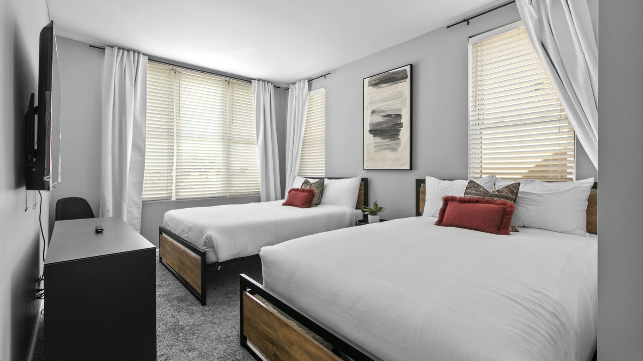 Photo of Bedroom in Near West Side