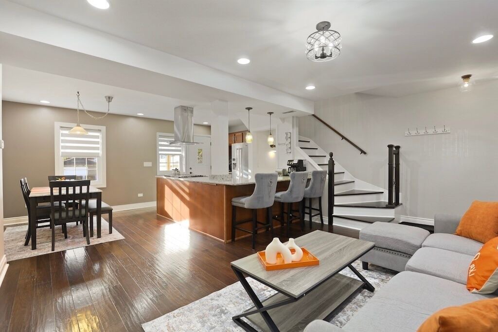 Photo of Livingroom in Bedford Park
