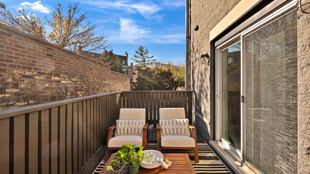 Photo of Patio Balcony in Wicker Park