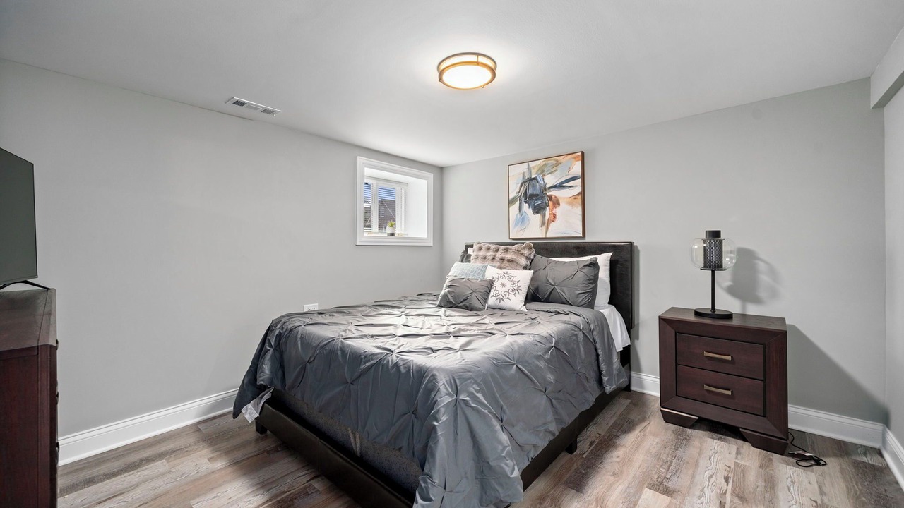 Photo of Bedroom in Avalon Park