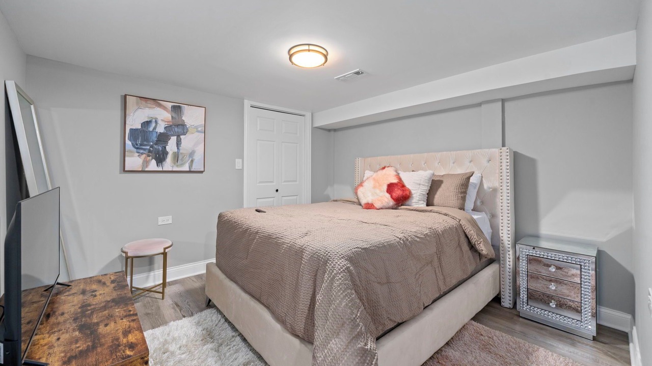 Photo of Bedroom in Avalon Park