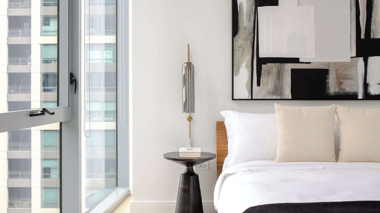Photo of Bedroom in Downtown Chicago