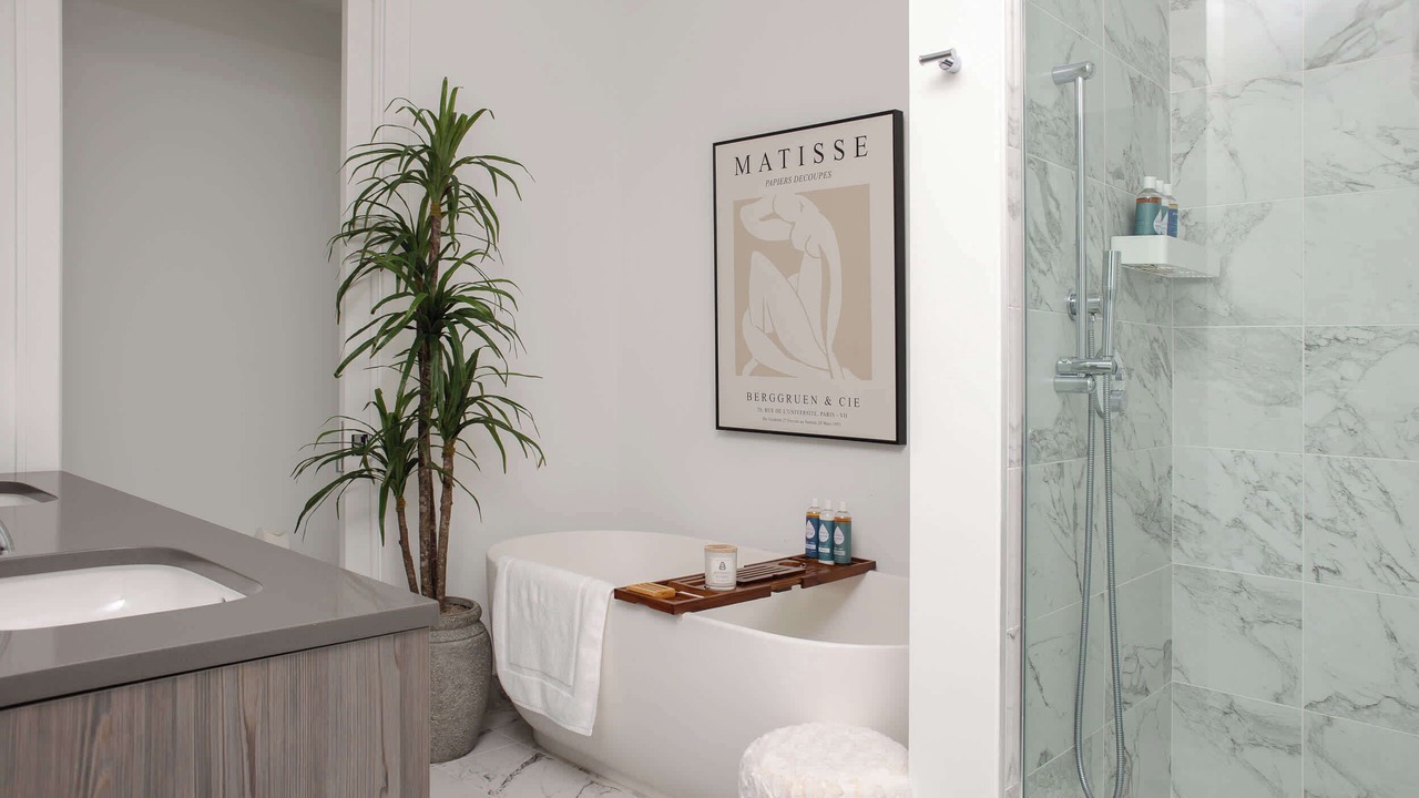 Photo of Bathroom in Downtown Chicago