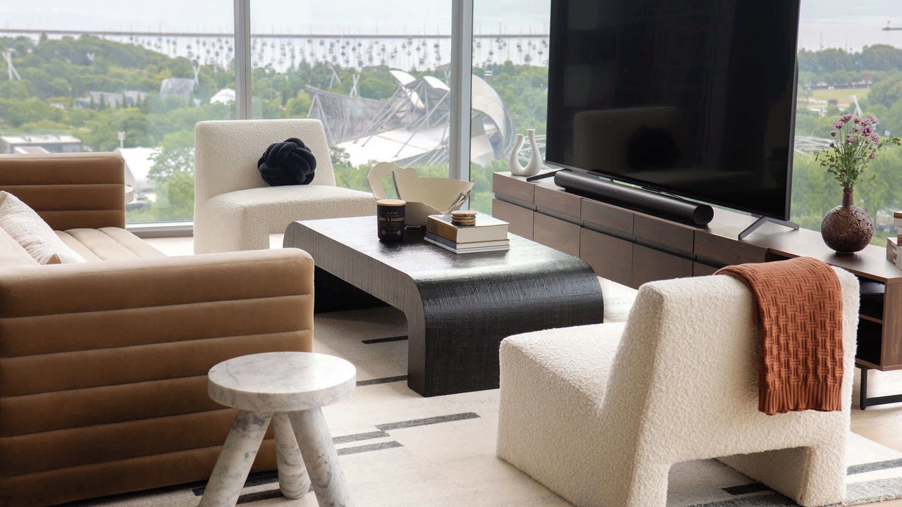 Photo of Livingroom in Downtown Chicago