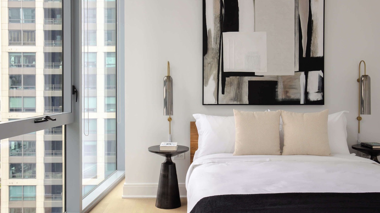 Photo of Bedroom in Downtown Chicago