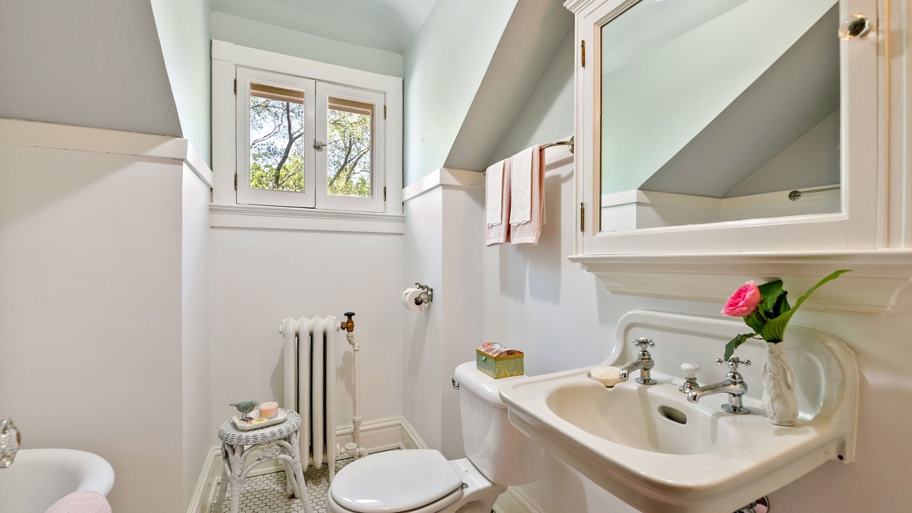 Photo of Bathroom in South Evanston