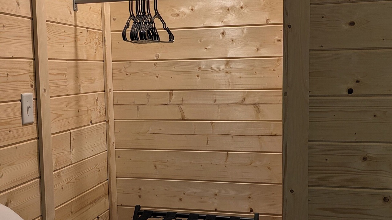 Photo of Bedroom in Alto Pass
