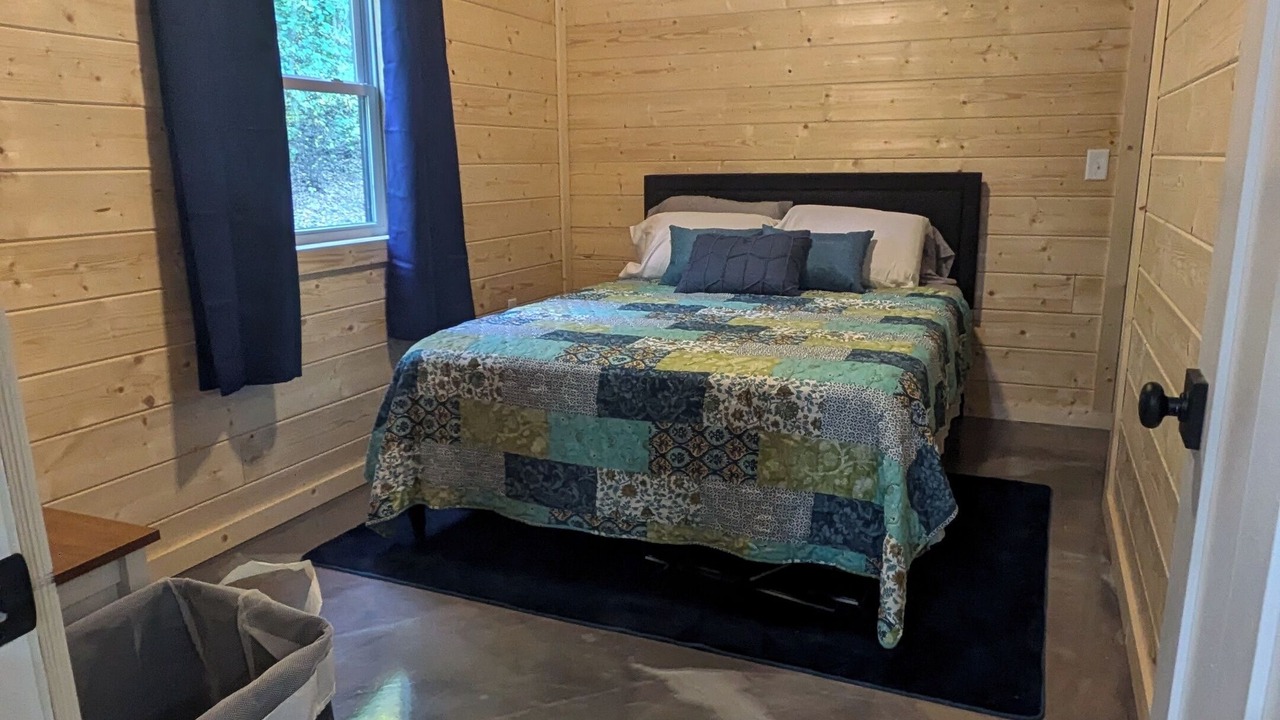 Photo of Bedroom in Alto Pass