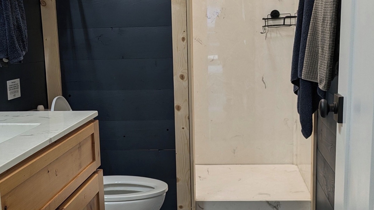 Photo of Bathroom in Alto Pass