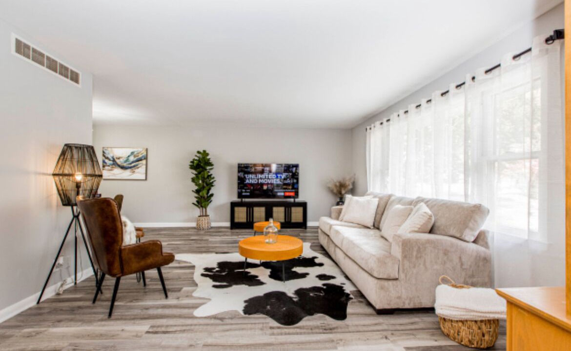 Photo of Livingroom in Bloomington