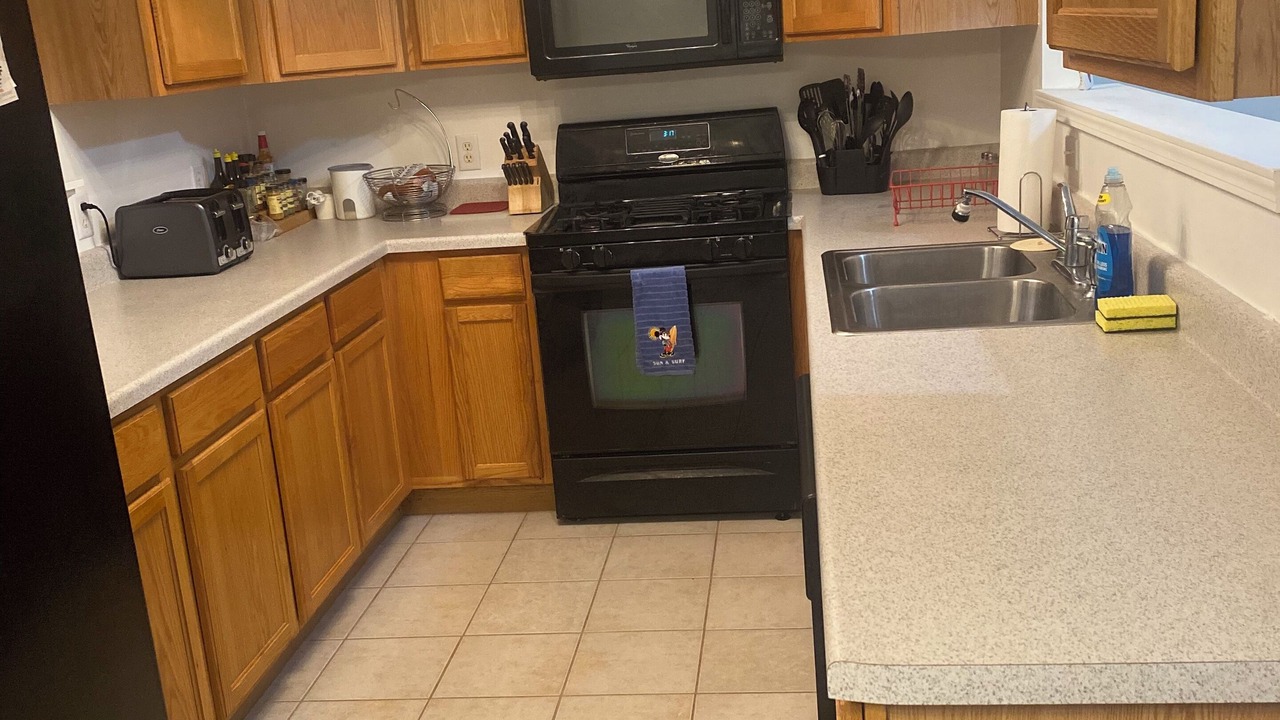 Photo of Kitchen in DeKalb