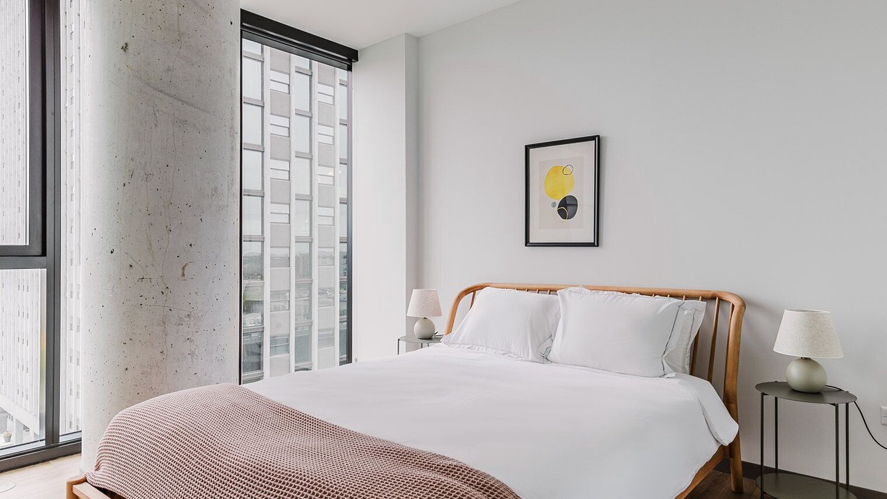 Photo of Bedroom in Illinois Medical District