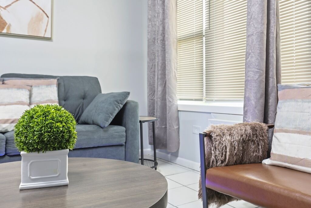Photo of Livingroom in Franklin Park