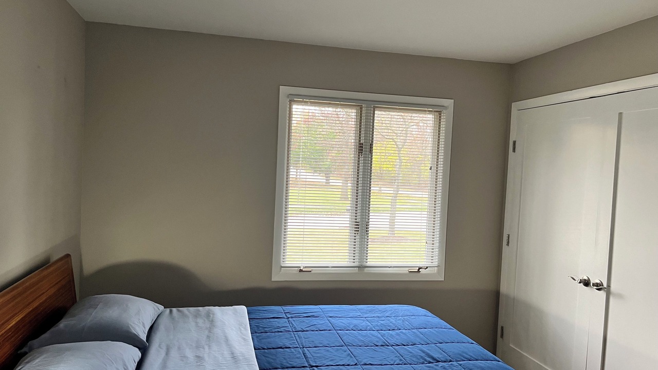 Photo of Bedroom in Lake Forest
