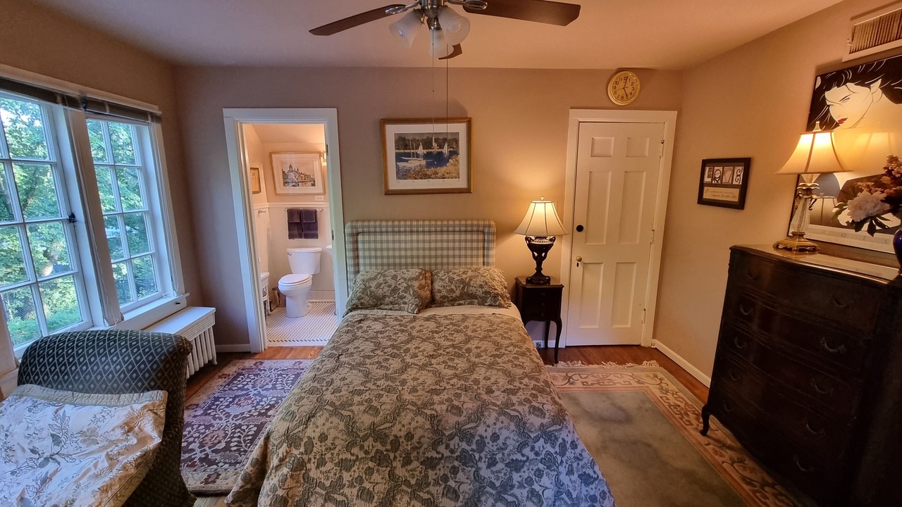 Photo of Bedroom in Decatur