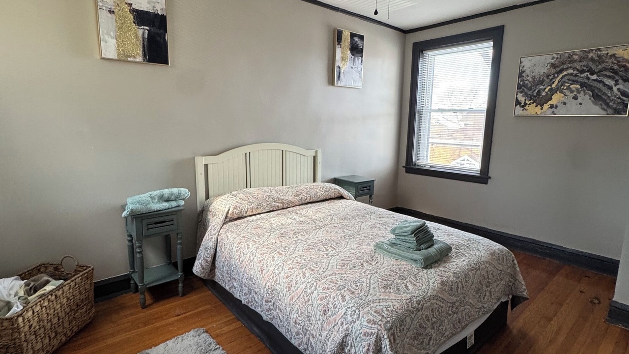 Photo of Bedroom in Gage Park