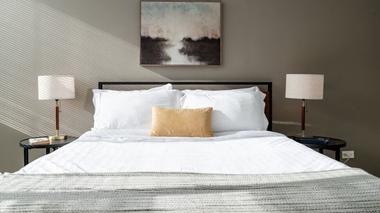 Photo of Bedroom in Near West Side