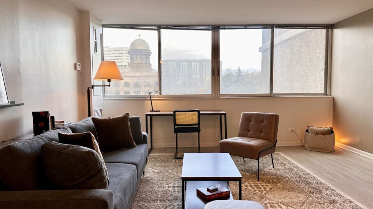 Photo of Livingroom in Near West Side