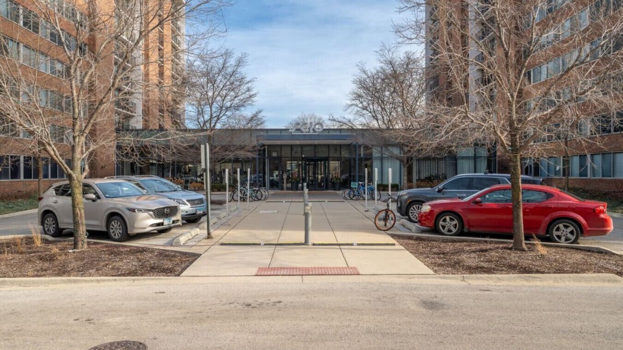 Photo of Others in Near West Side