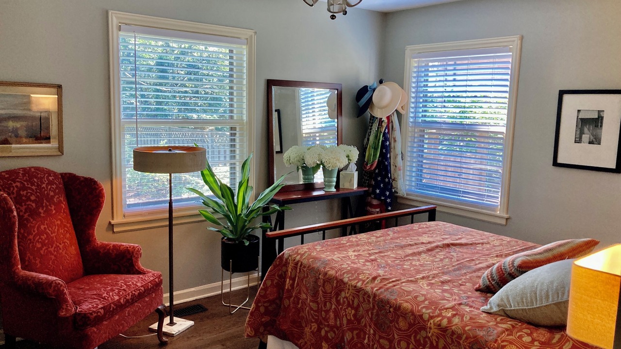 Photo of Bedroom in Wilmette