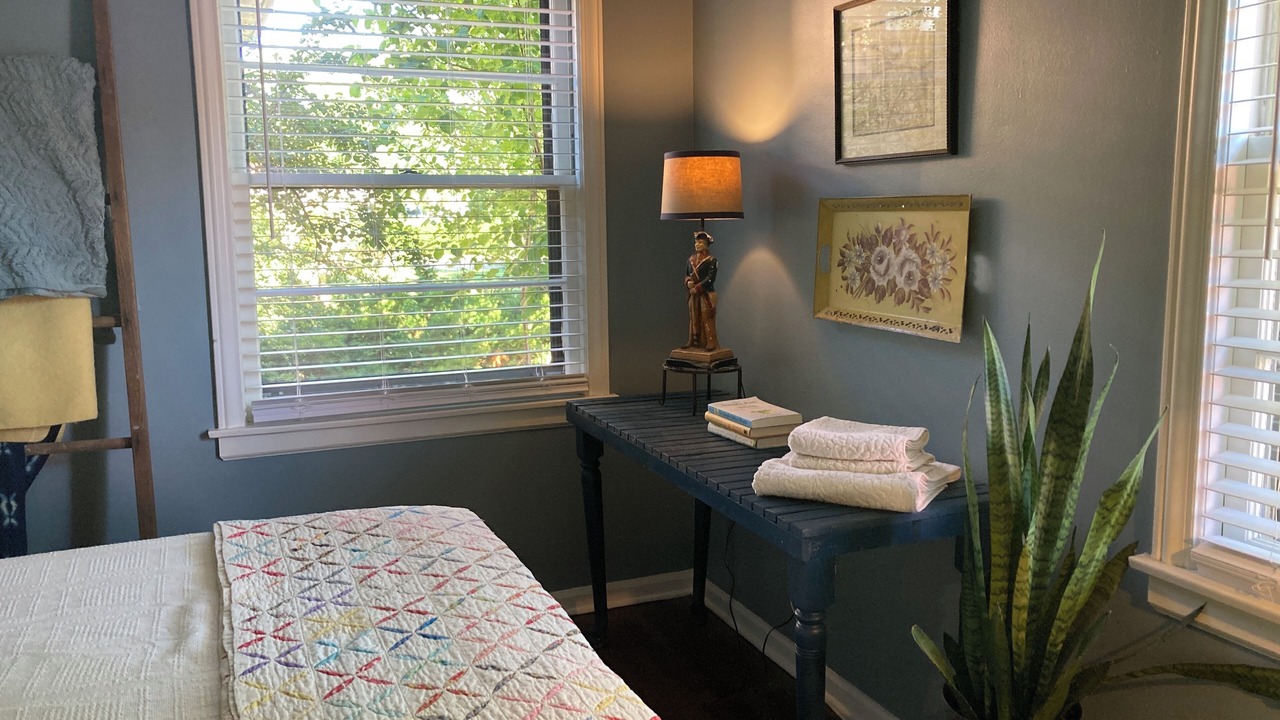 Photo of Bedroom in Wilmette