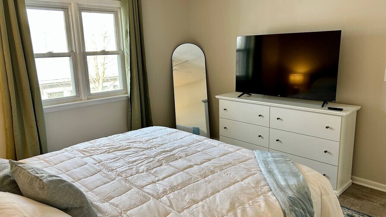 Photo of Bedroom in Libertyville