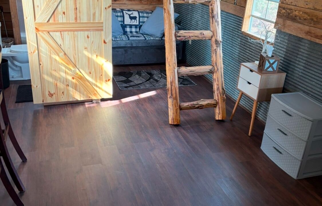 Photo of Livingroom in Pope County