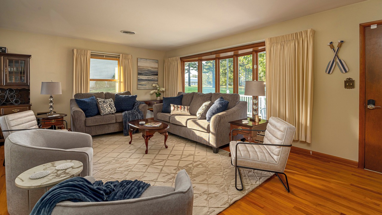 Photo of Livingroom in Wolf Creek