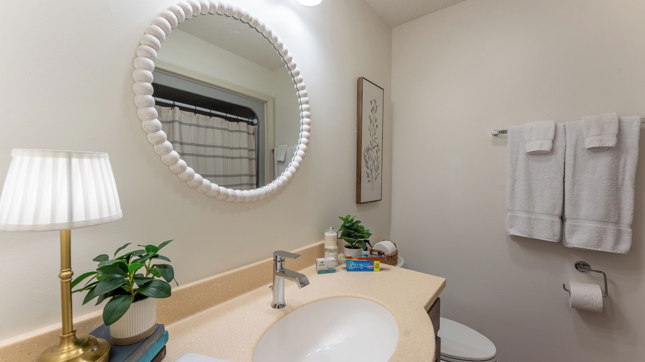 Photo of Bathroom in Akin