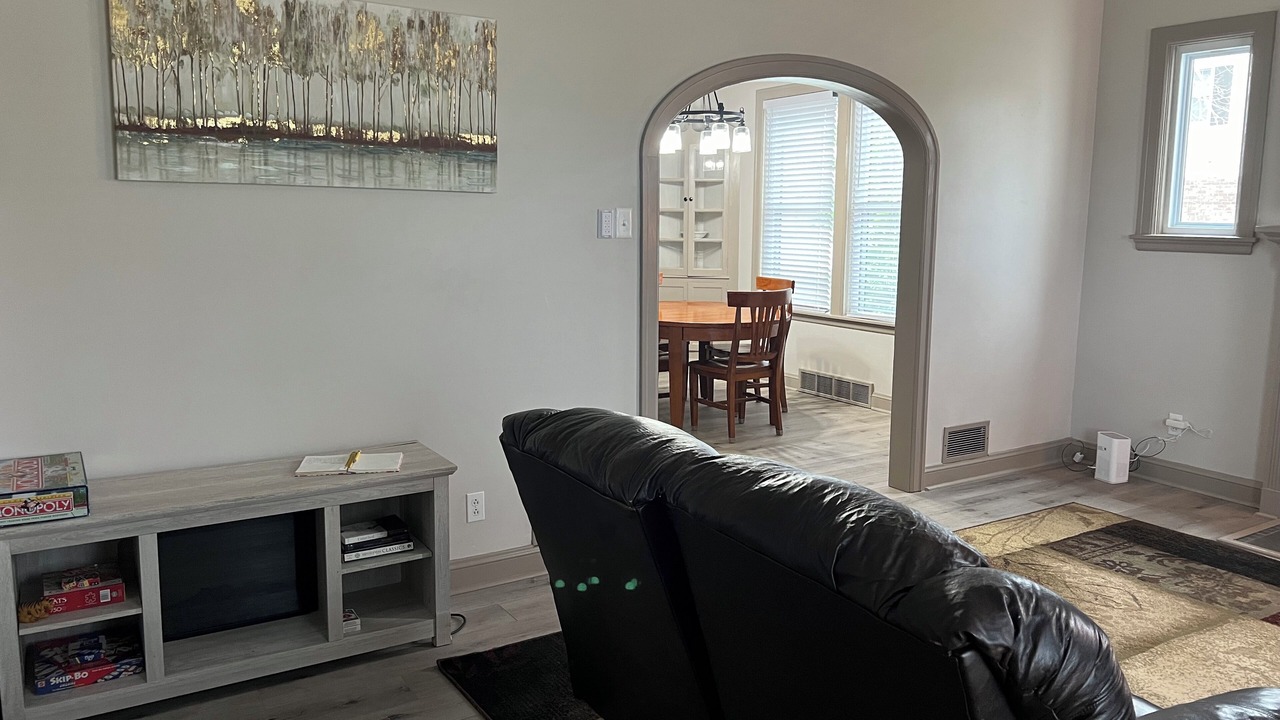 Photo of Livingroom in Litchfield