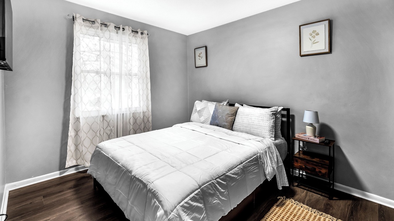 Photo of Bedroom in Decatur