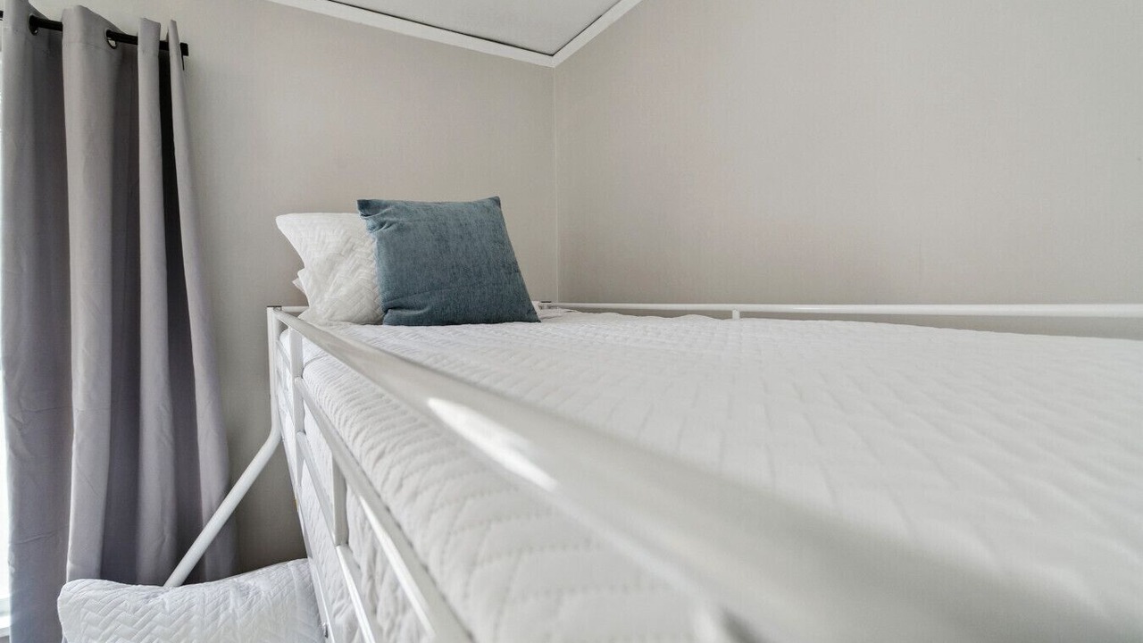 Photo of Bedroom in Waukegan