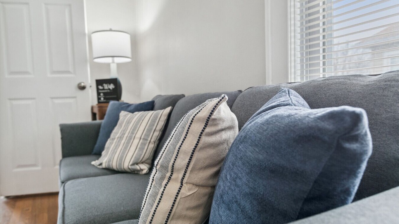 Photo of Livingroom in Waukegan