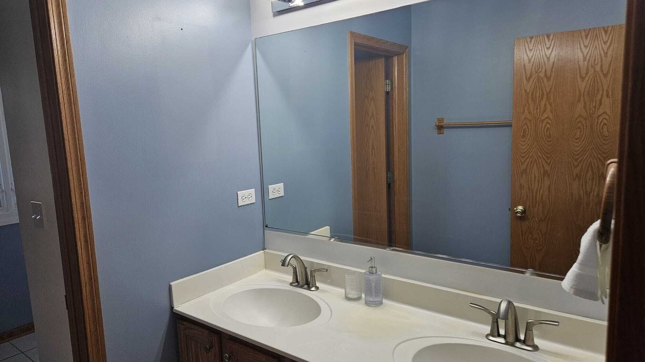 Photo of Bathroom in Elmhurst