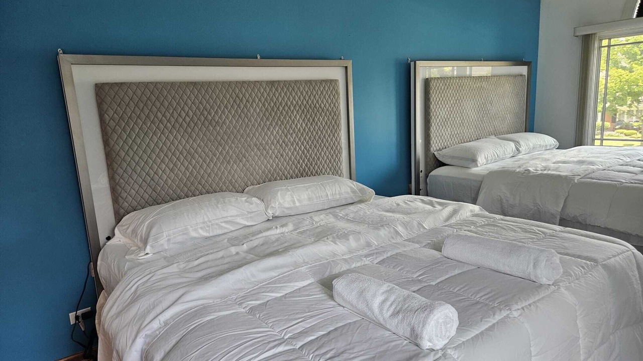 Photo of Bedroom in Elmhurst