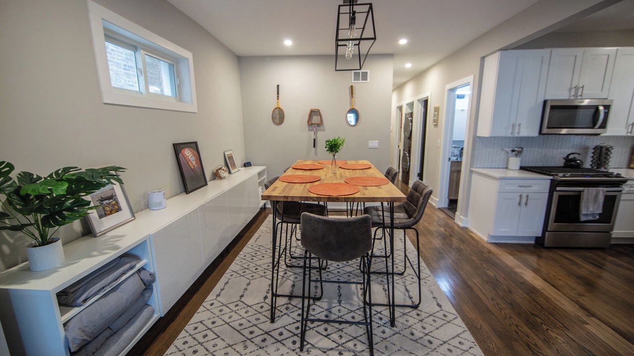 Photo of Bedroom in Rogers Park