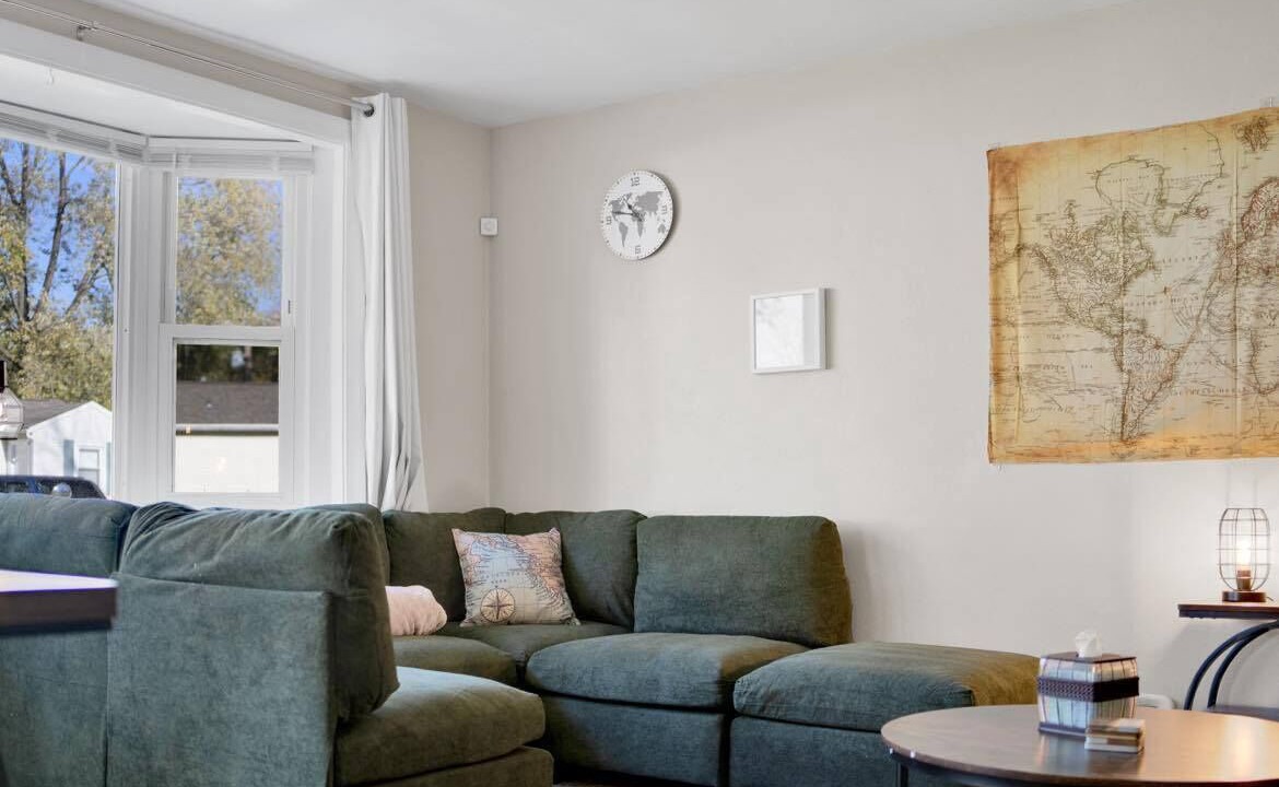 Photo of Livingroom in Belleville