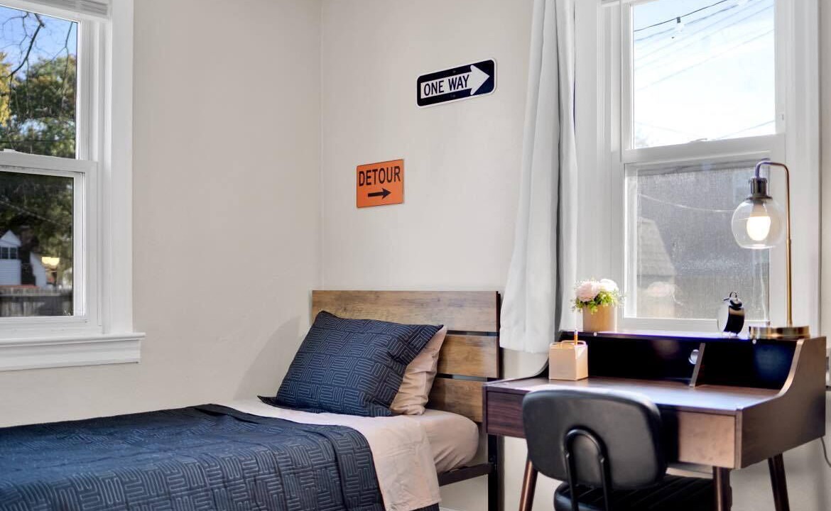 Photo of Bedroom in Belleville