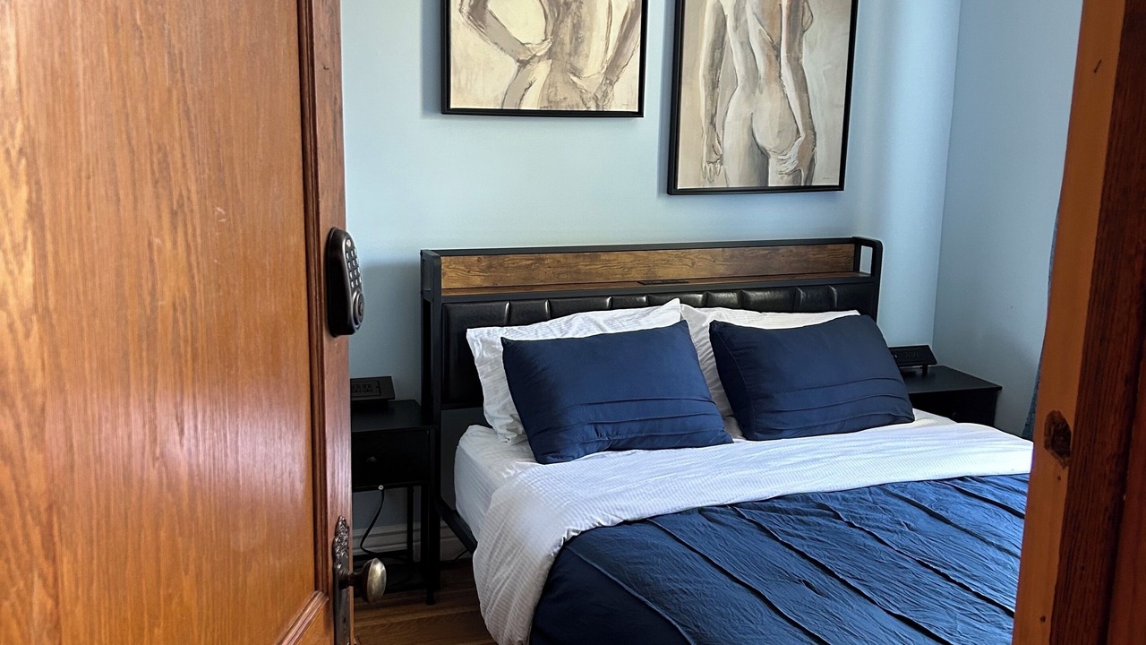 Photo of Bedroom in Boystown