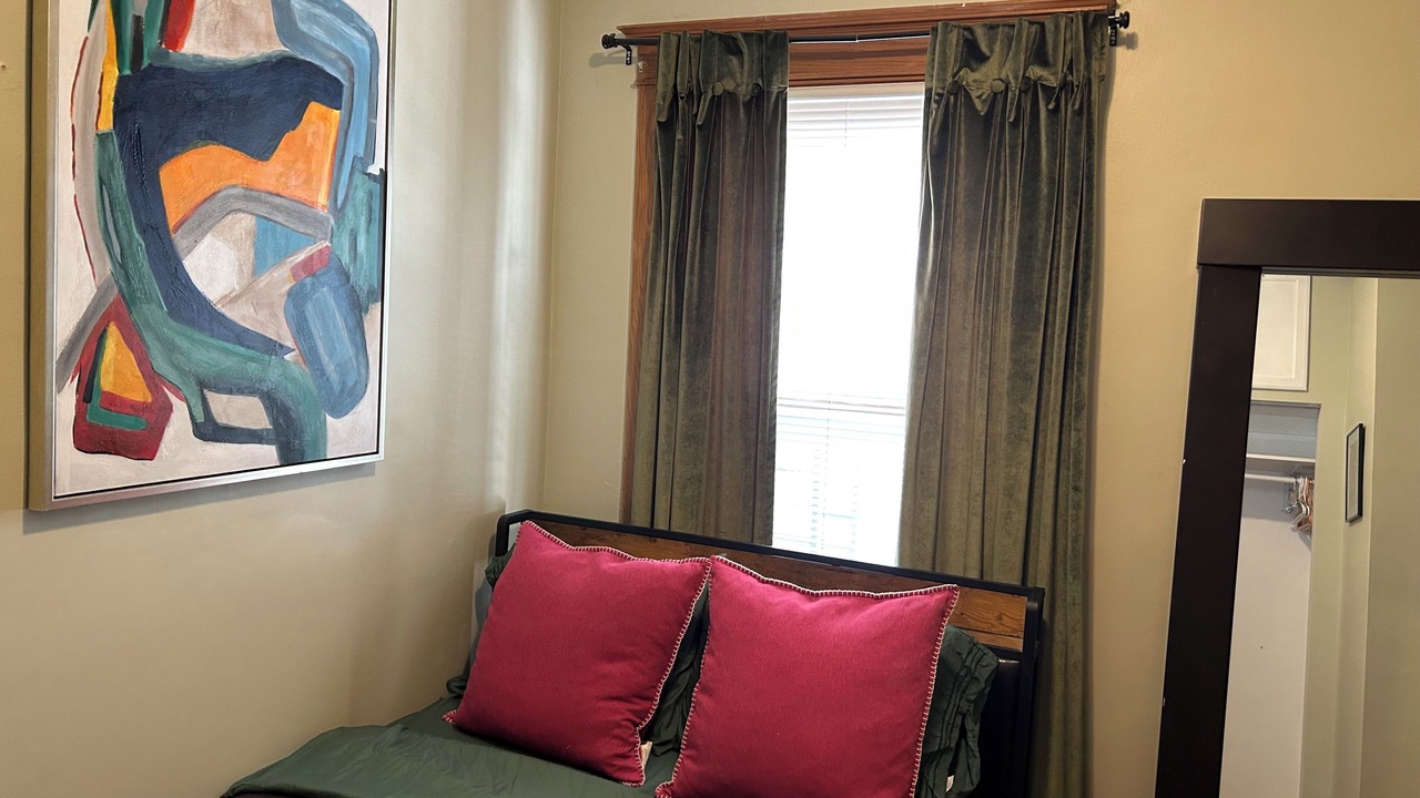 Photo of Bedroom in Boystown