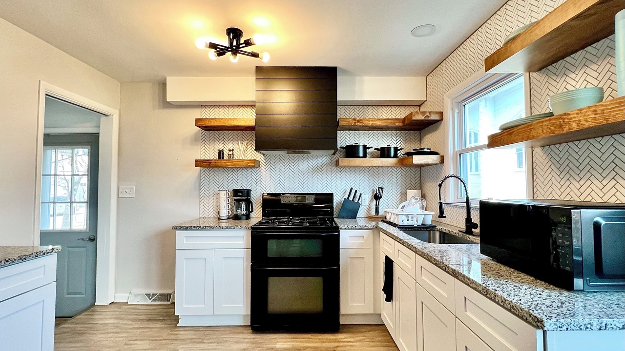 Photo of Kitchen in DeKalb